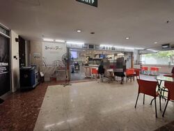 High Street Centre (D6), Retail #558441901